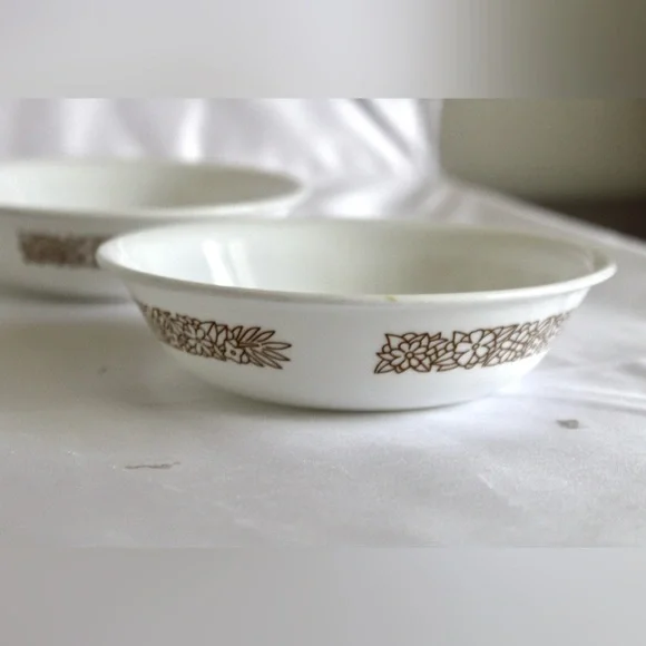 Corelle Woodland Brown Fruit Bowls / Dessert Bowls - Picture 5 of 7